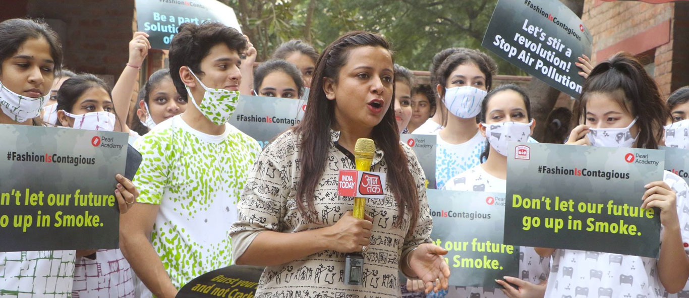 Fashion March by Pearl Academy Students Against Air Pollution   
Dilli Haat witnessed 200 design students adorning styled masks 